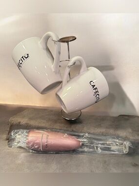 NWOT cook prep eat espresso set/2 white ceramic mugs/milk frother/carrying rack